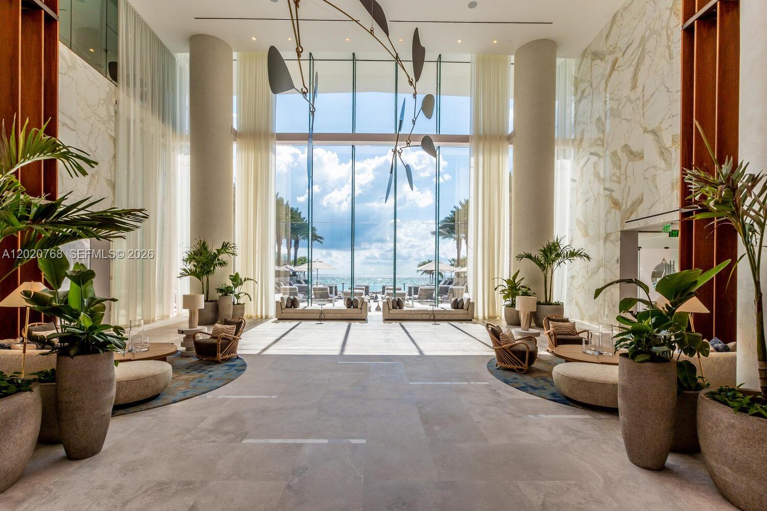 Turnberry Ocean Club - Residential