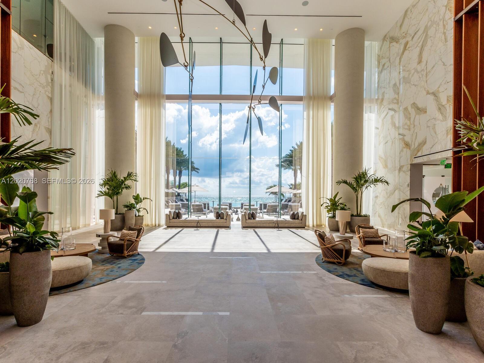 Turnberry Ocean Club - Residential