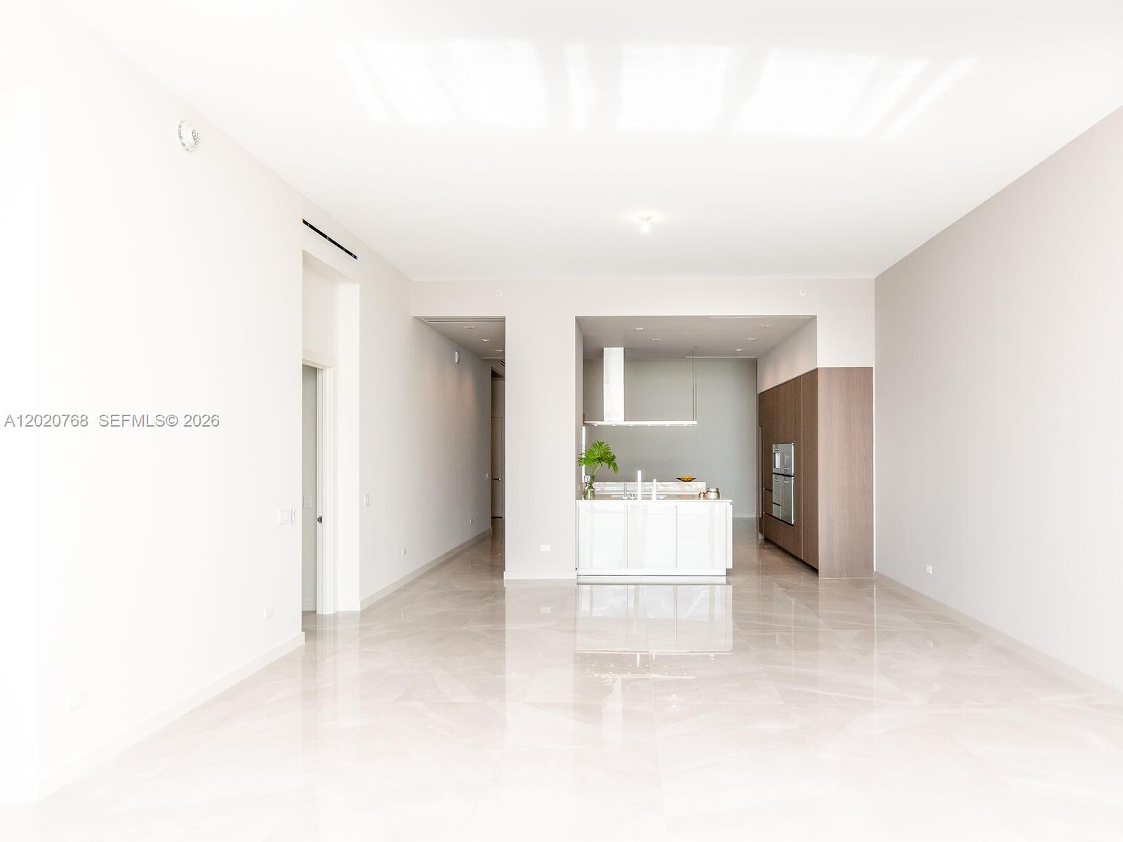 Turnberry Ocean Club - Residential