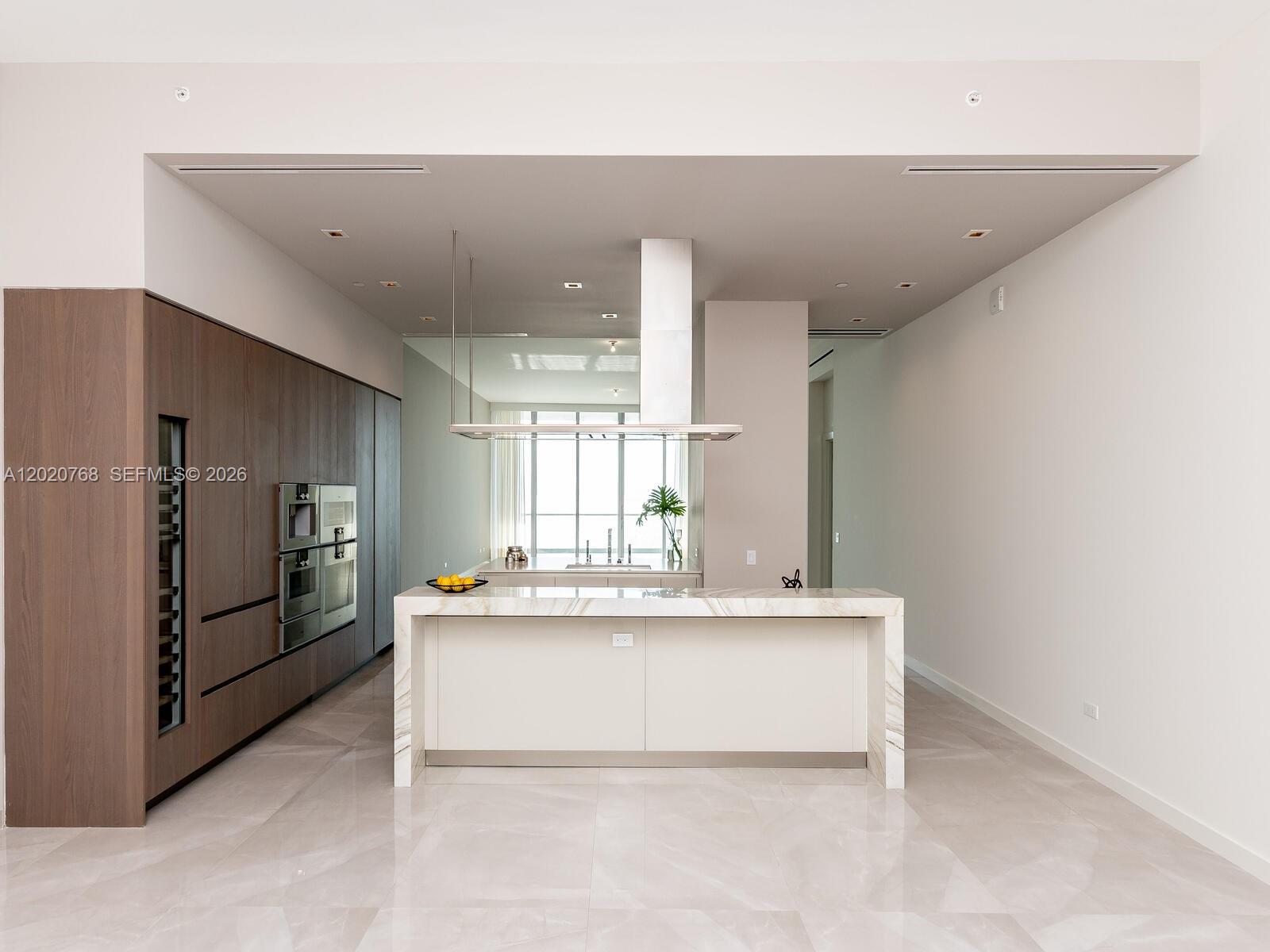 Turnberry Ocean Club - Residential