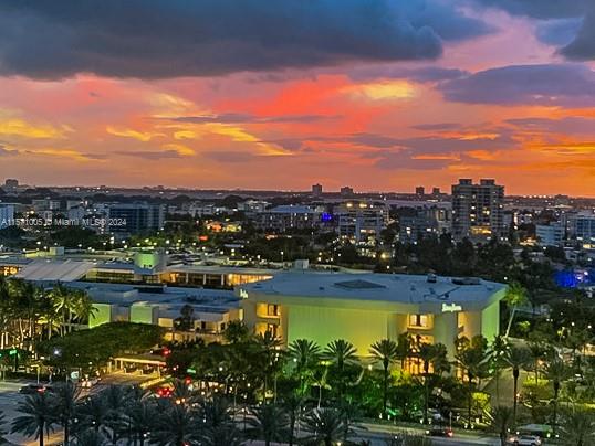 BALMORAL CONDO - Residential