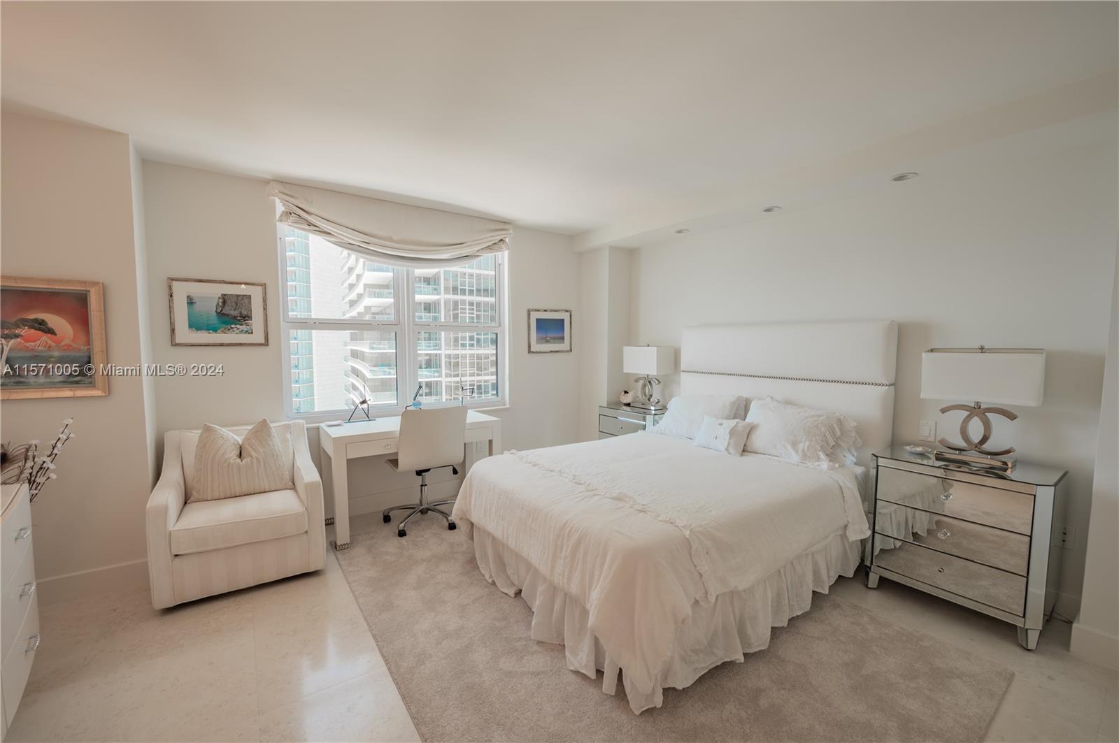 BALMORAL CONDO - Residential