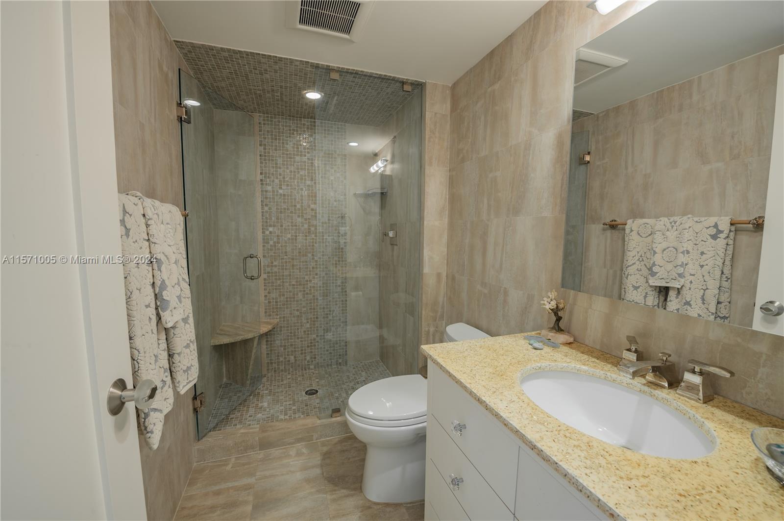 BALMORAL CONDO - Residential