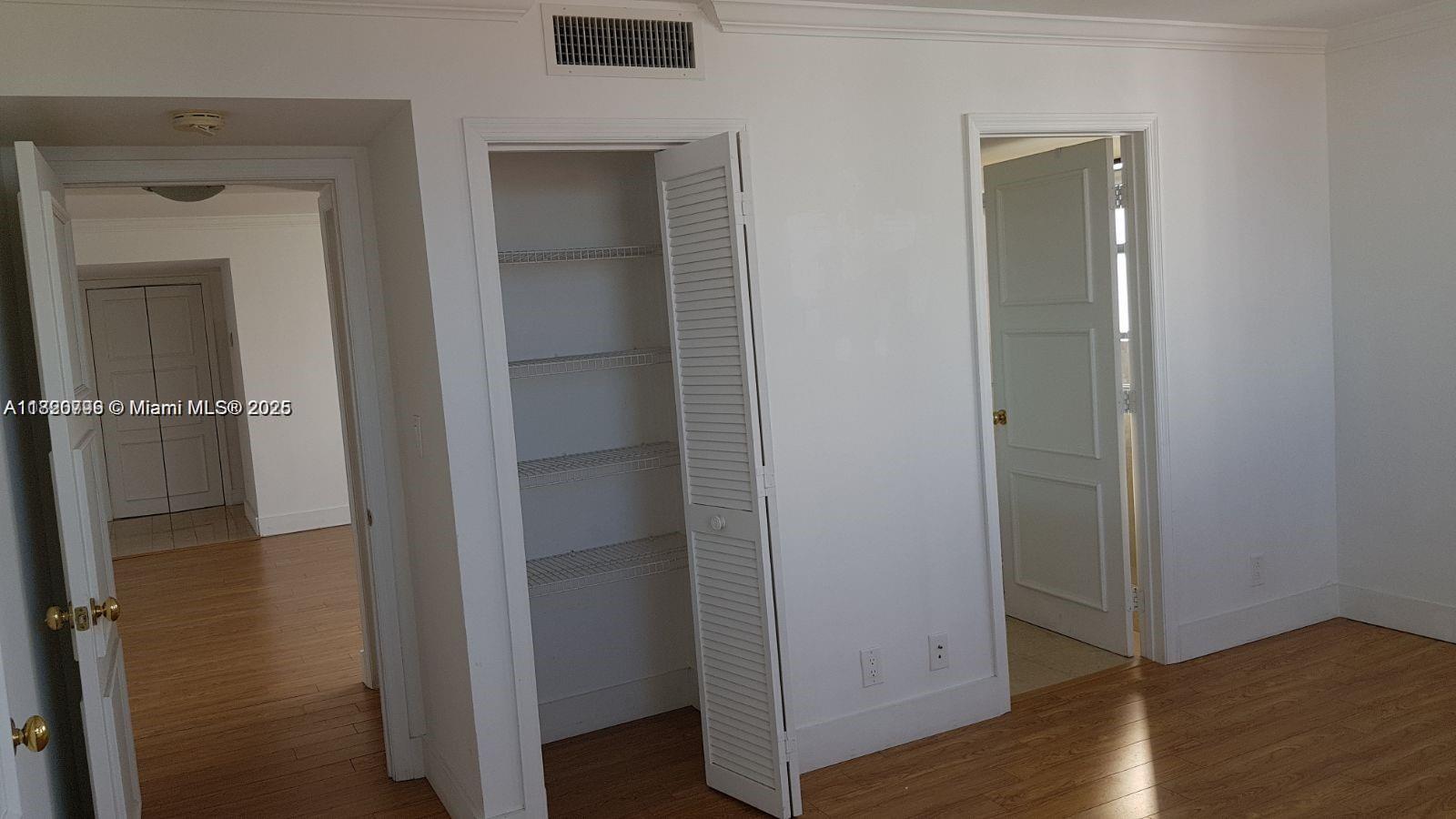 THE IMPERIAL CONDO - Residential