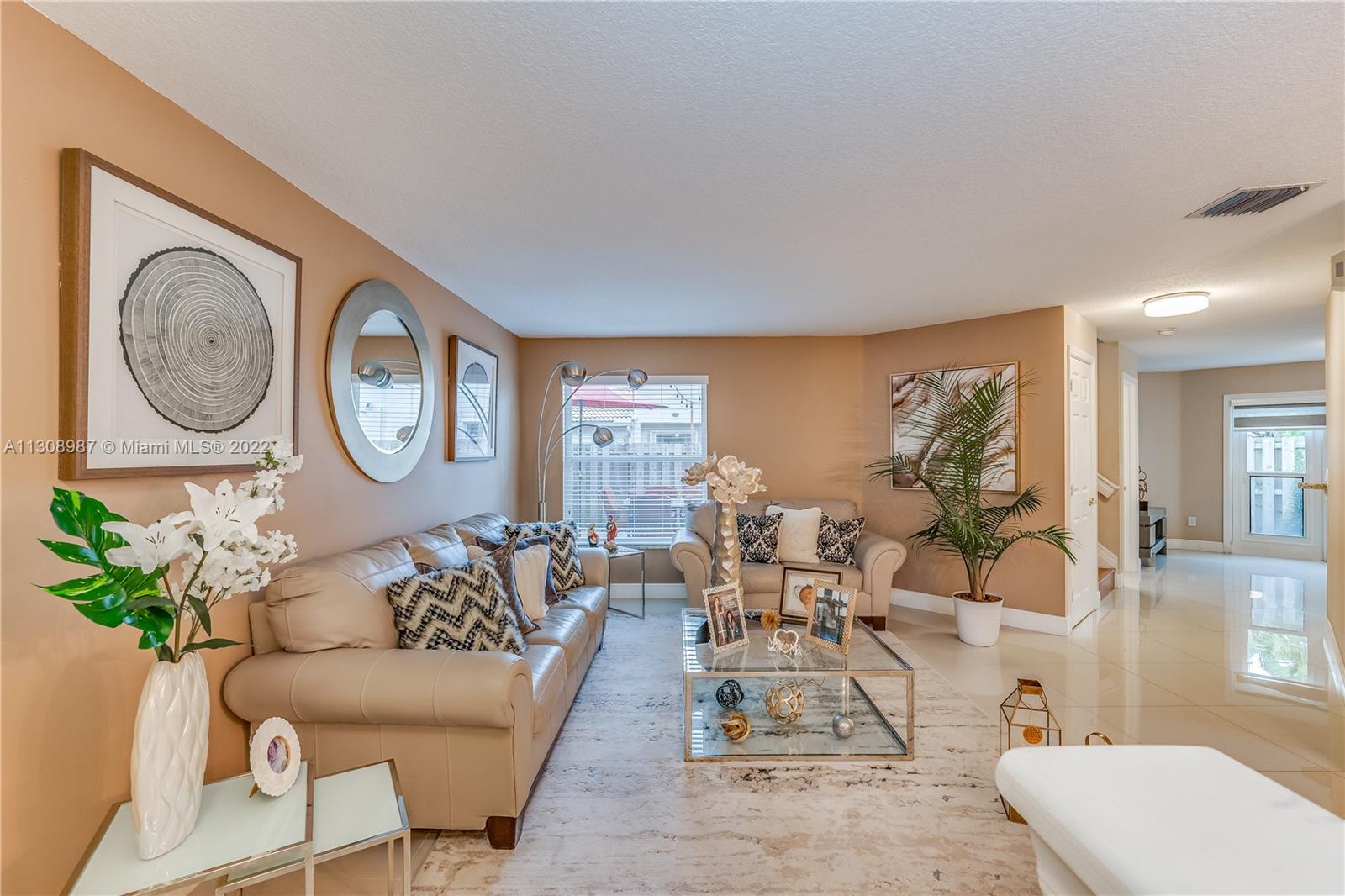 PEMBROKE ISLES 1 - Residential Lease