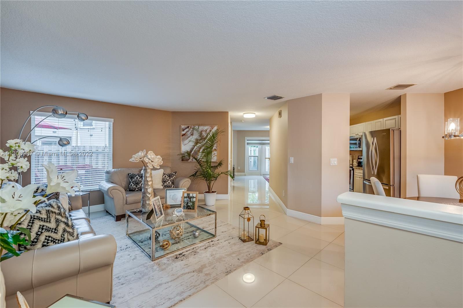 PEMBROKE ISLES 1 - Residential Lease