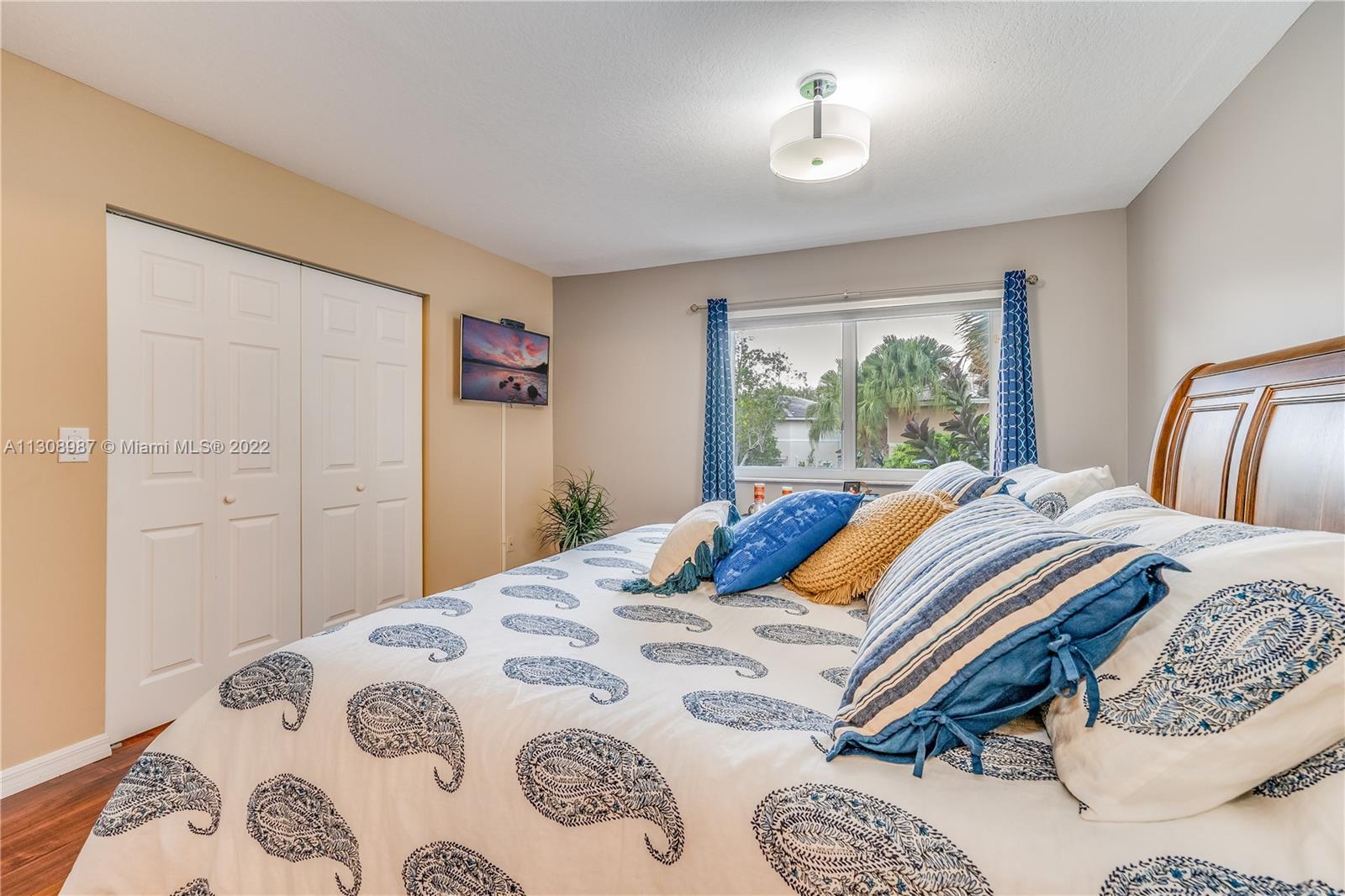 PEMBROKE ISLES 1 - Residential Lease