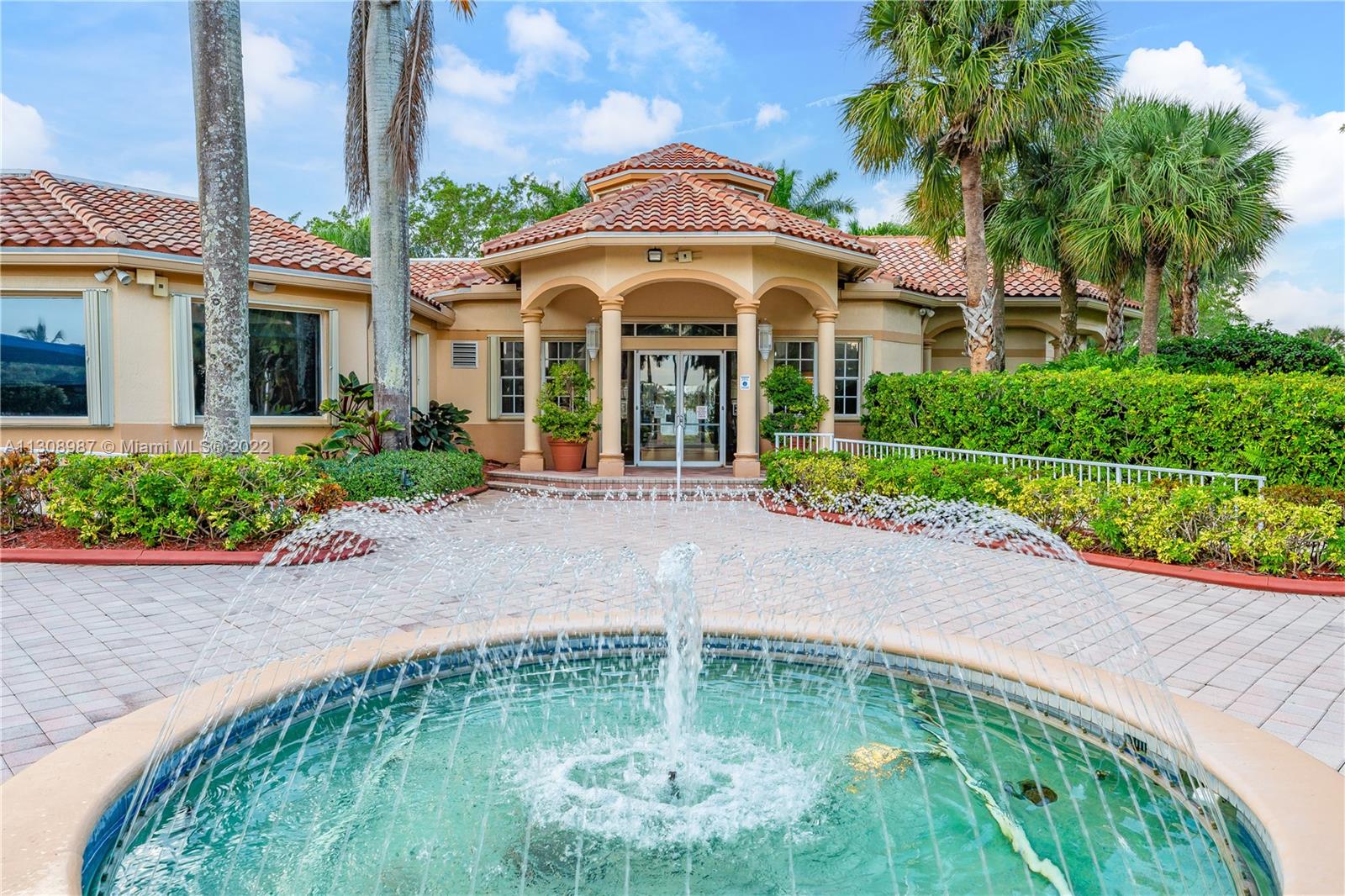 PEMBROKE ISLES 1 - Residential Lease