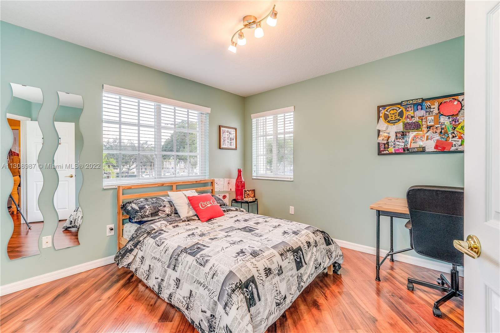 PEMBROKE ISLES 1 - Residential Lease