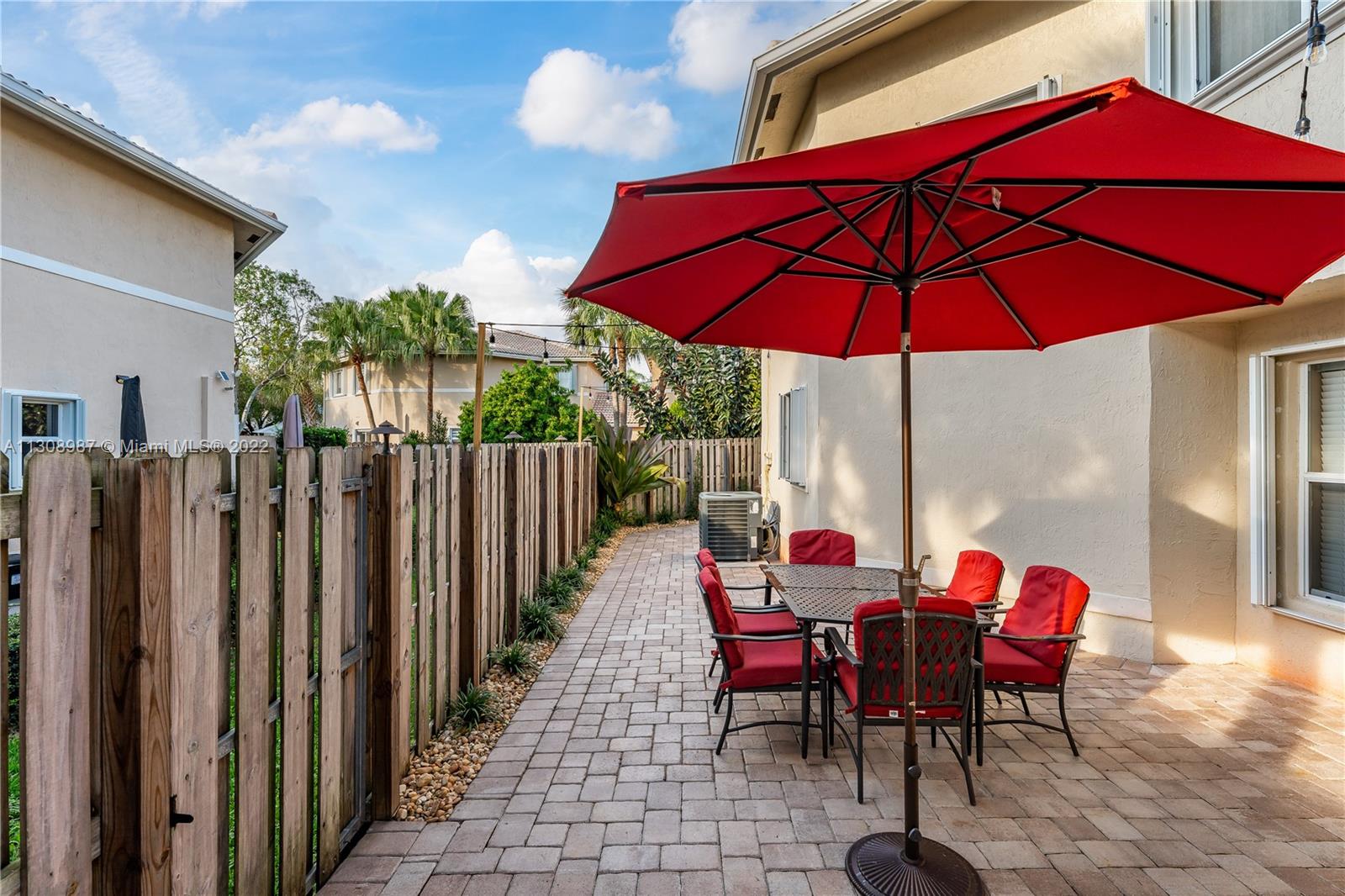 PEMBROKE ISLES 1 - Residential Lease