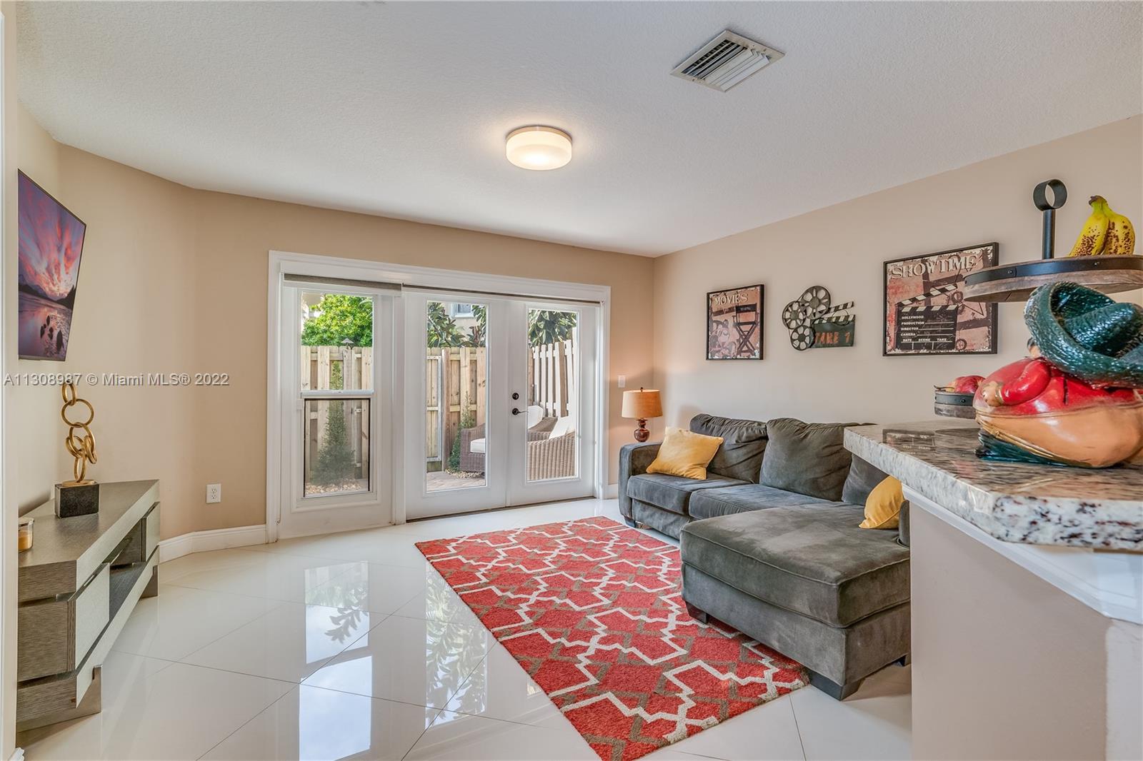 PEMBROKE ISLES 1 - Residential Lease