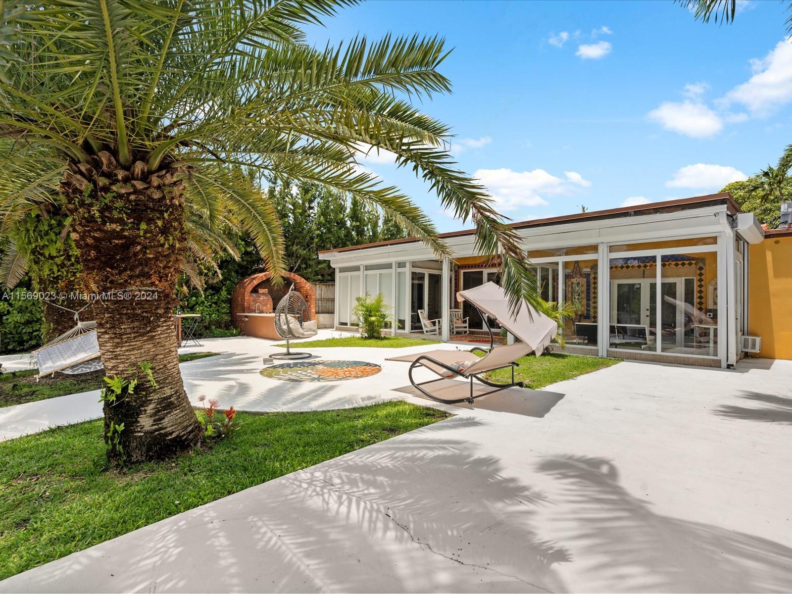 BISCAYNE POINT - Residential