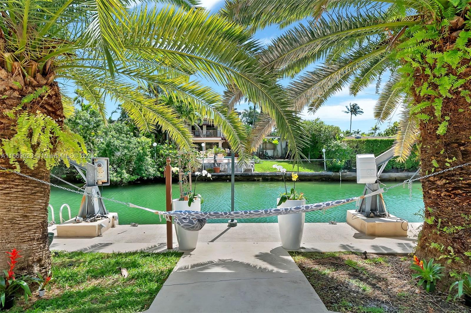 BISCAYNE POINT - Residential