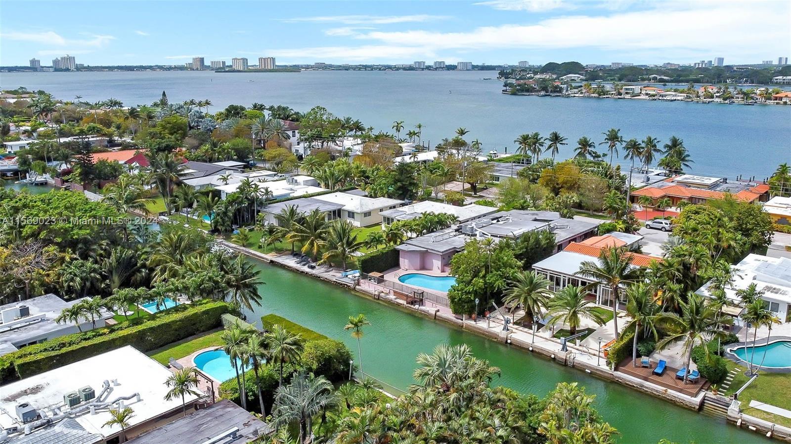 BISCAYNE POINT - Residential