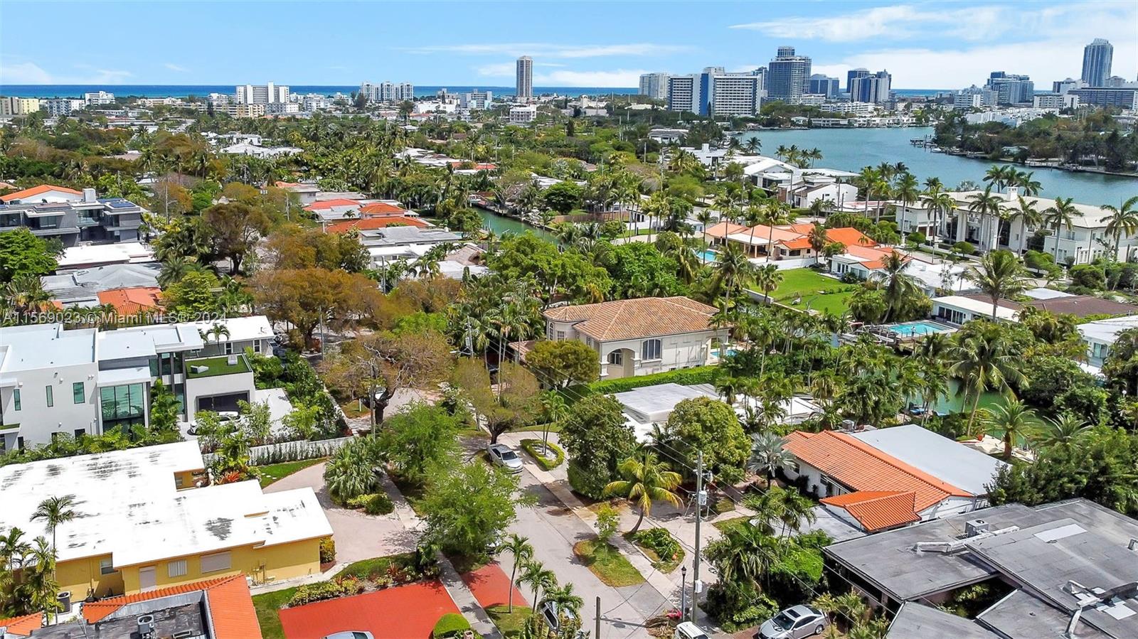 BISCAYNE POINT - Residential