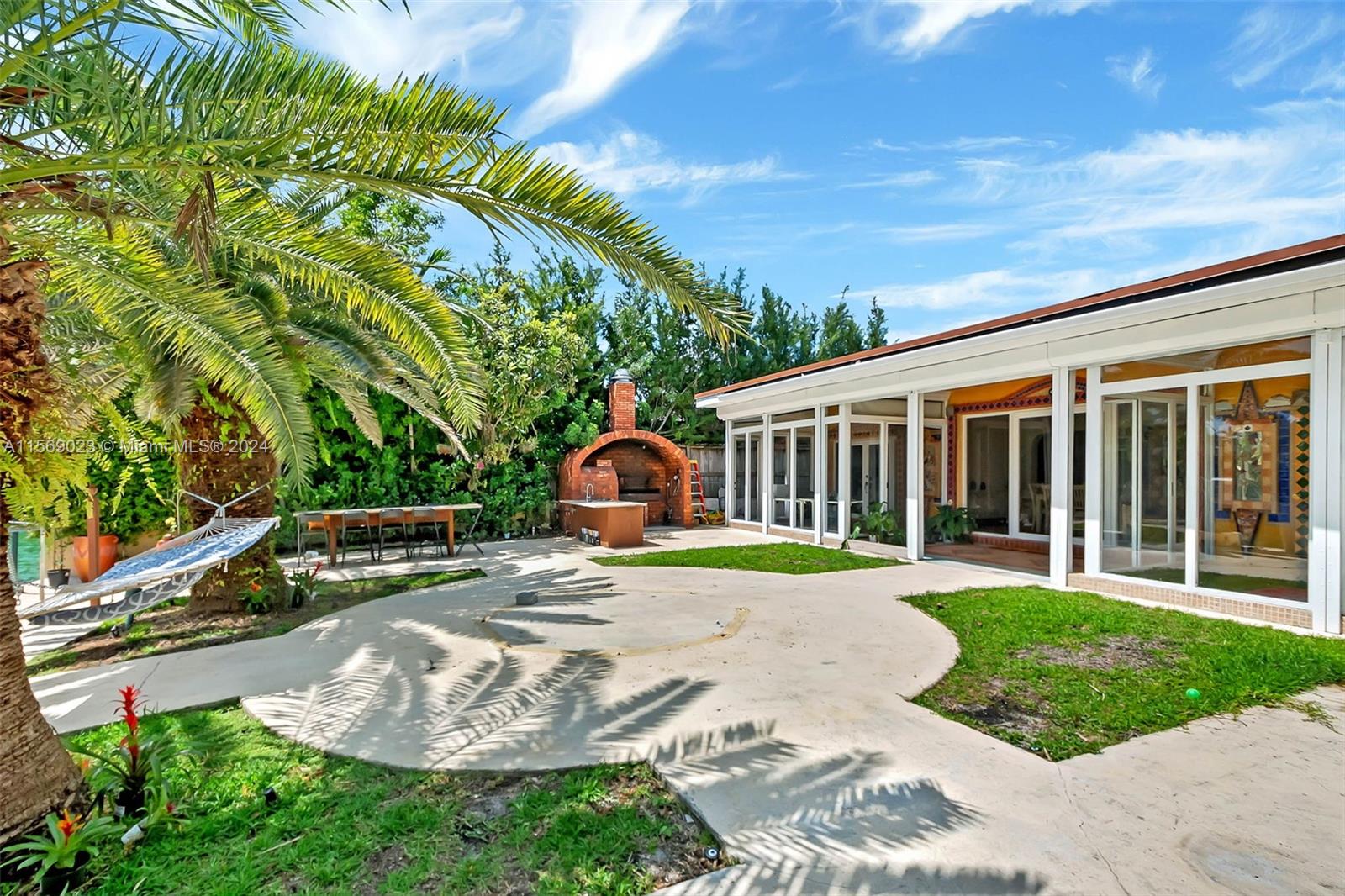 BISCAYNE POINT - Residential