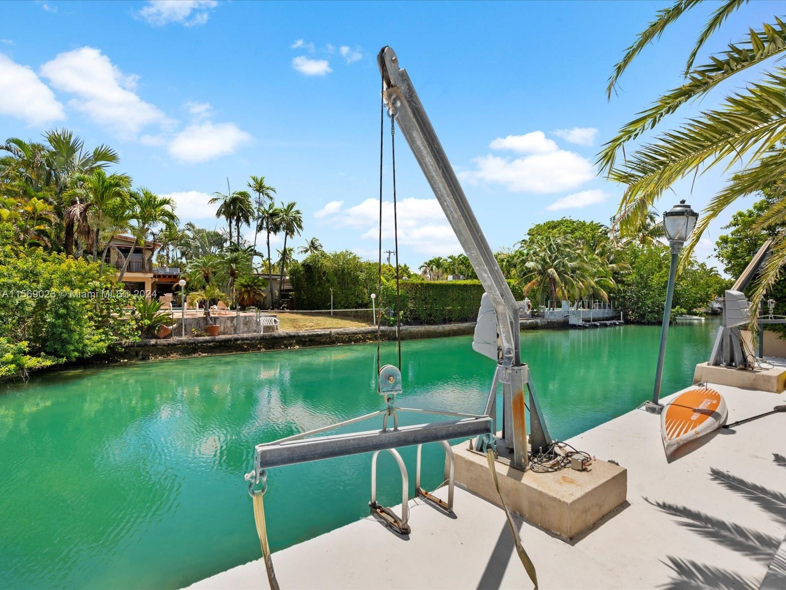 BISCAYNE POINT - Residential