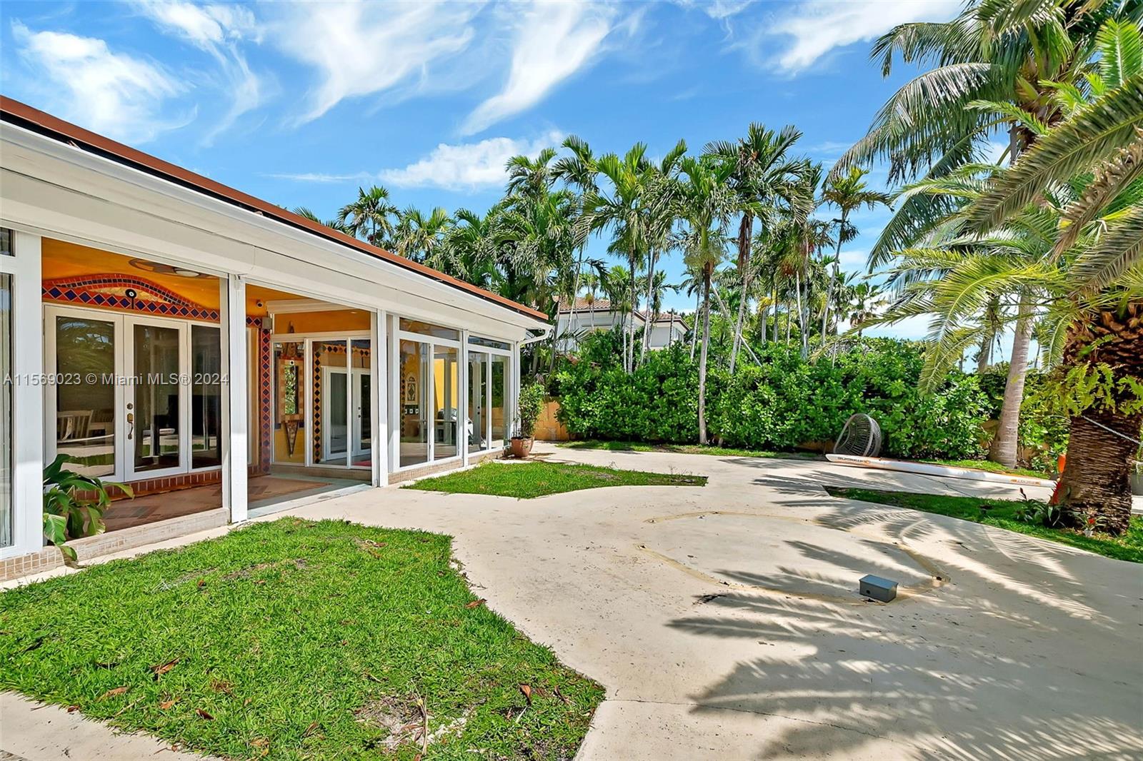 BISCAYNE POINT - Residential