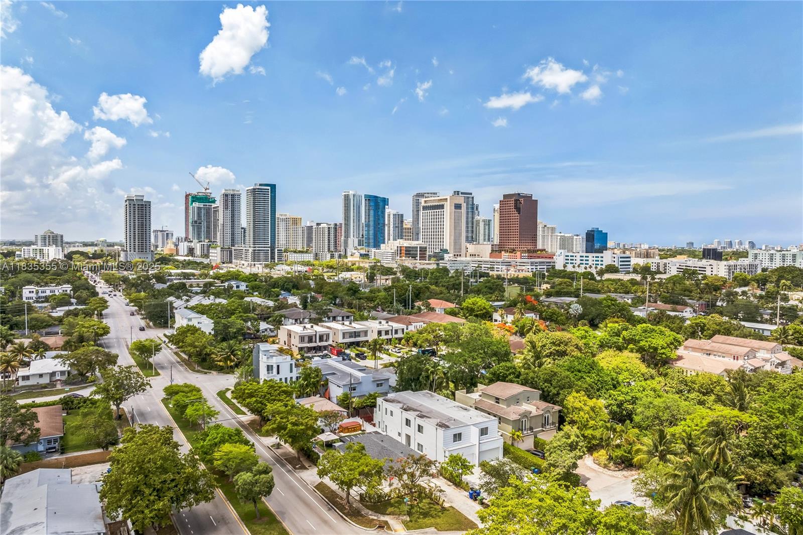 LAUDERDALE - Residential