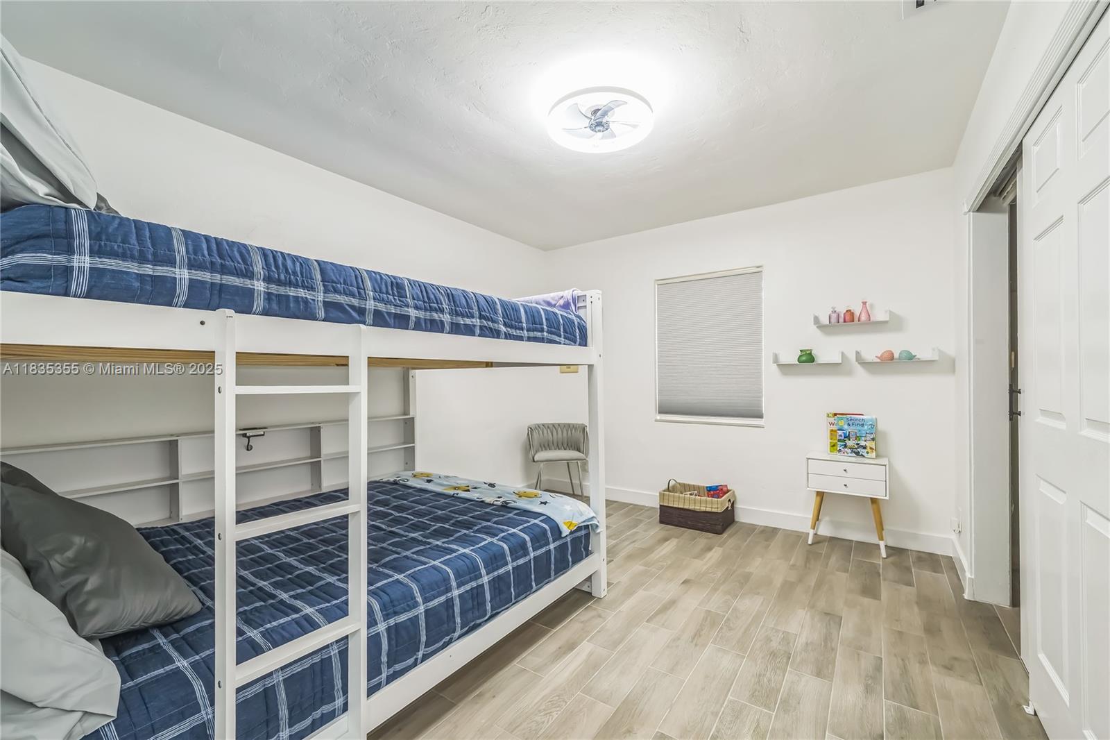 LAUDERDALE - Residential