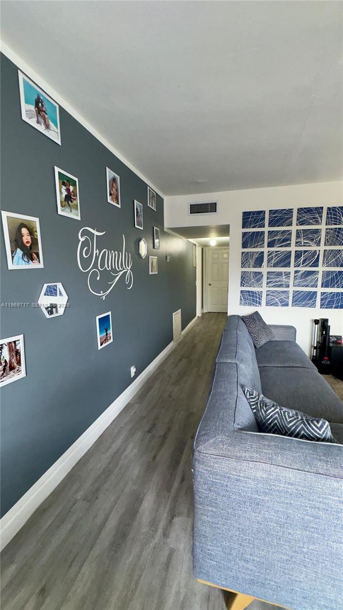 NEW BROWARDALE 1ST ADD - Residential