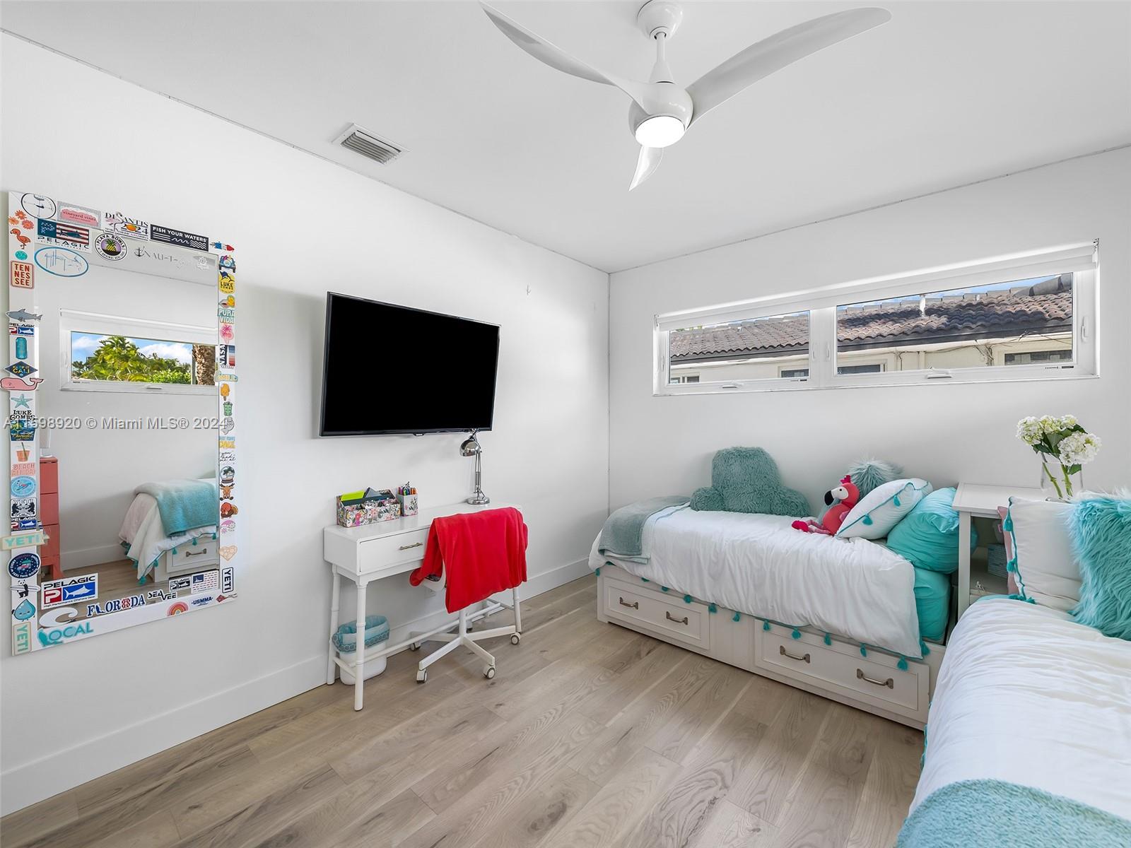 GOLDEN ISLES SEC - Residential