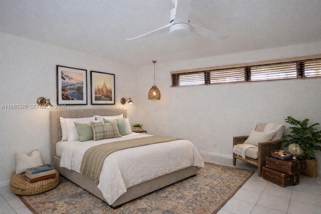 TOWNHOUSES OF EMERALD HIL - Residential