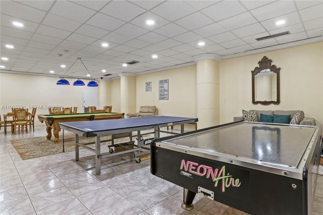 SEA AIR TOWERS CONDO - Residential