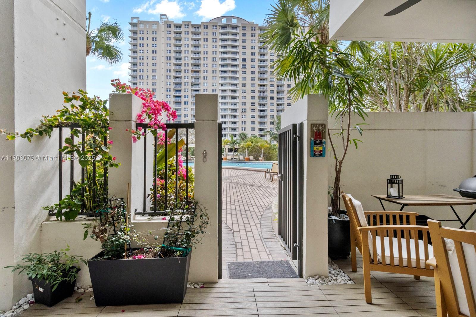 BRICKELL KEY ONE CONDO - Residential