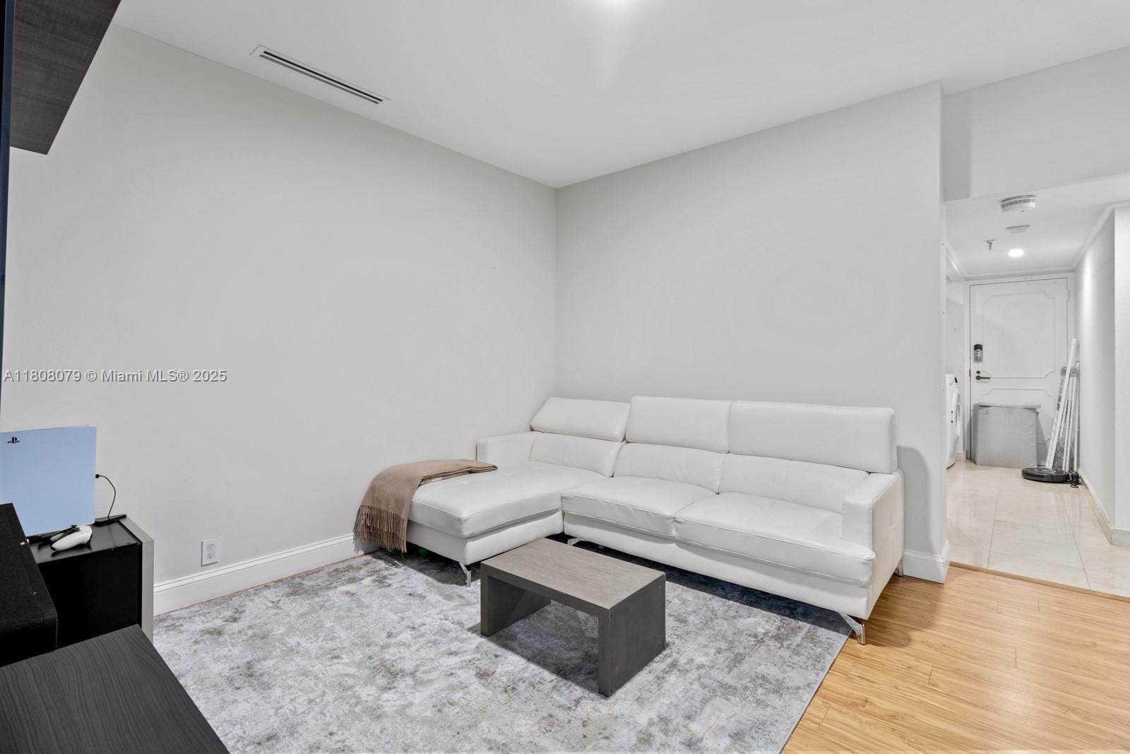 BRICKELL KEY ONE CONDO - Residential