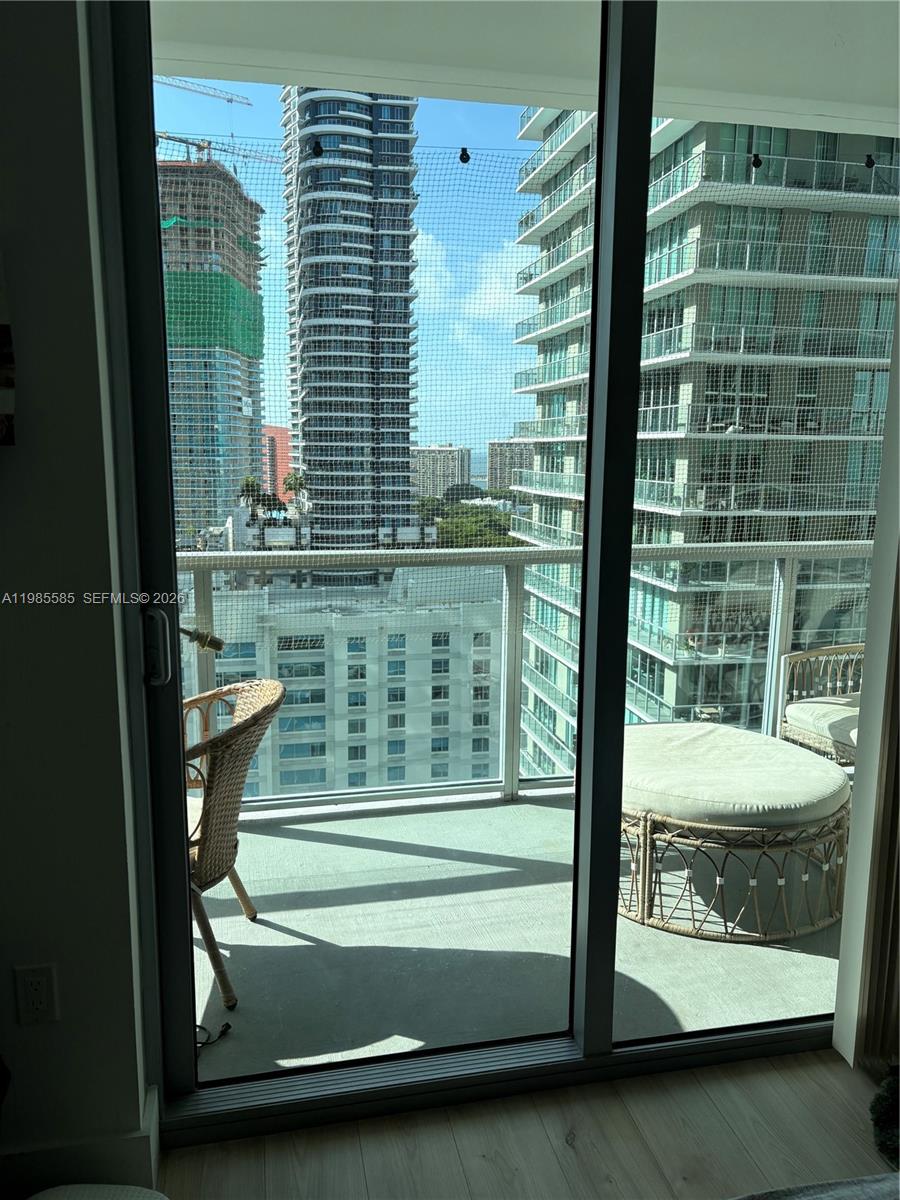 AXIS ON BRICKELL - Residential Lease