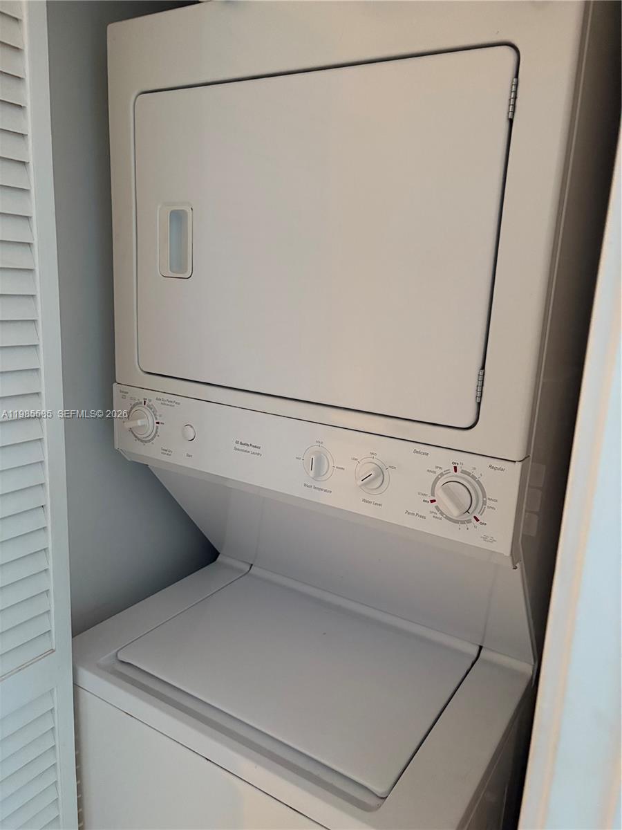 AXIS ON BRICKELL - Residential Lease