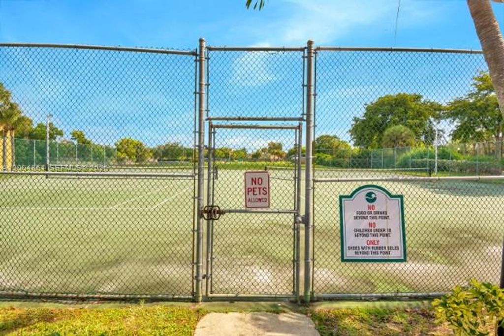 Photo of 1727 W Meadows Cir W #1727, Boynton Beach, FL 33436 (MLS # A12004861)