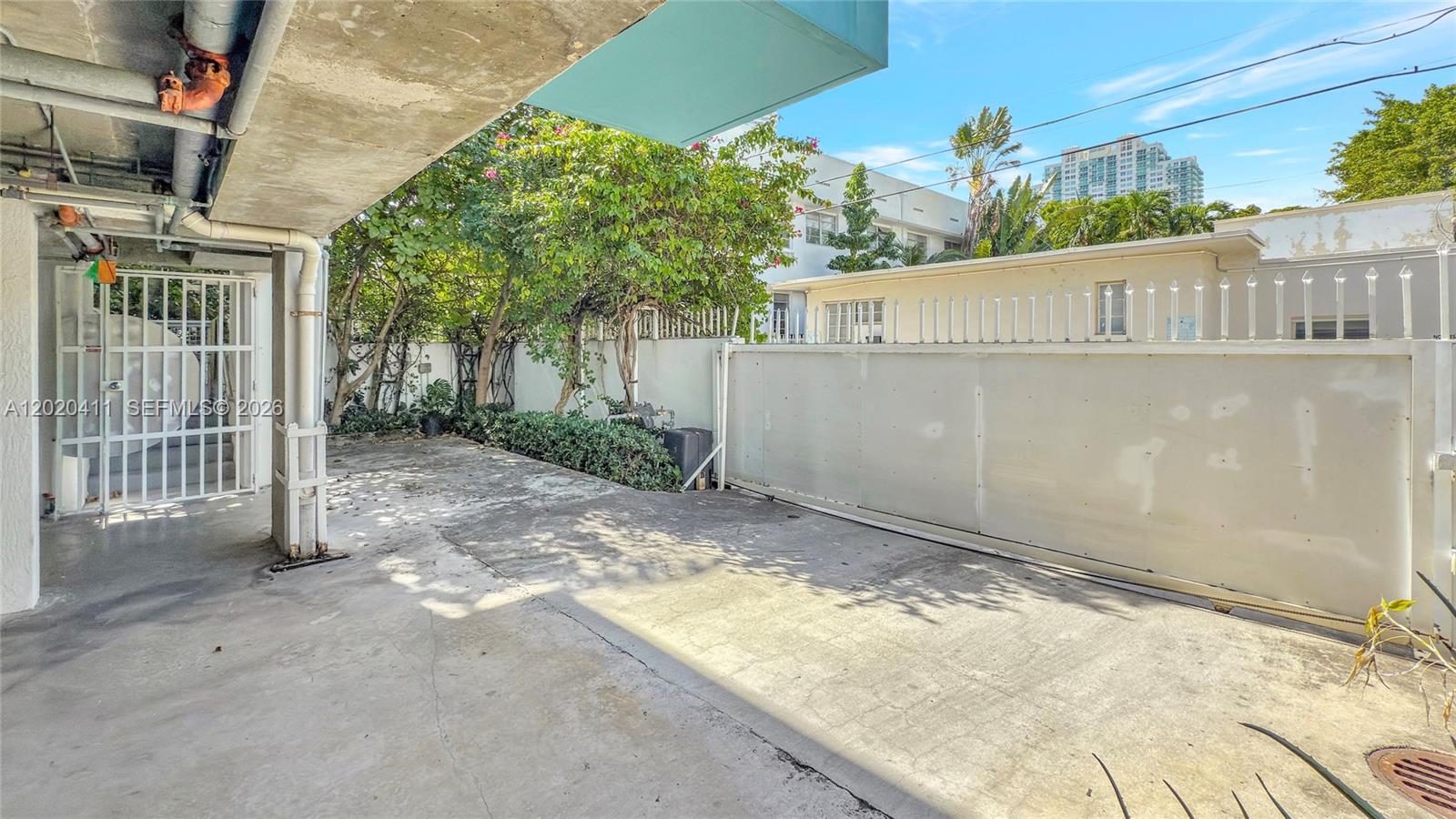 734 MICHIGAN CONDO - Residential