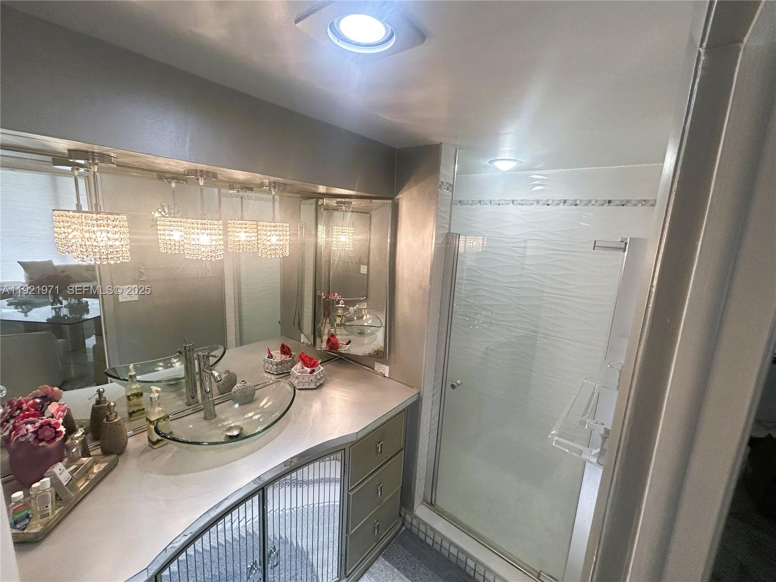 TERRACES NORTH TURNBERRY - Residential