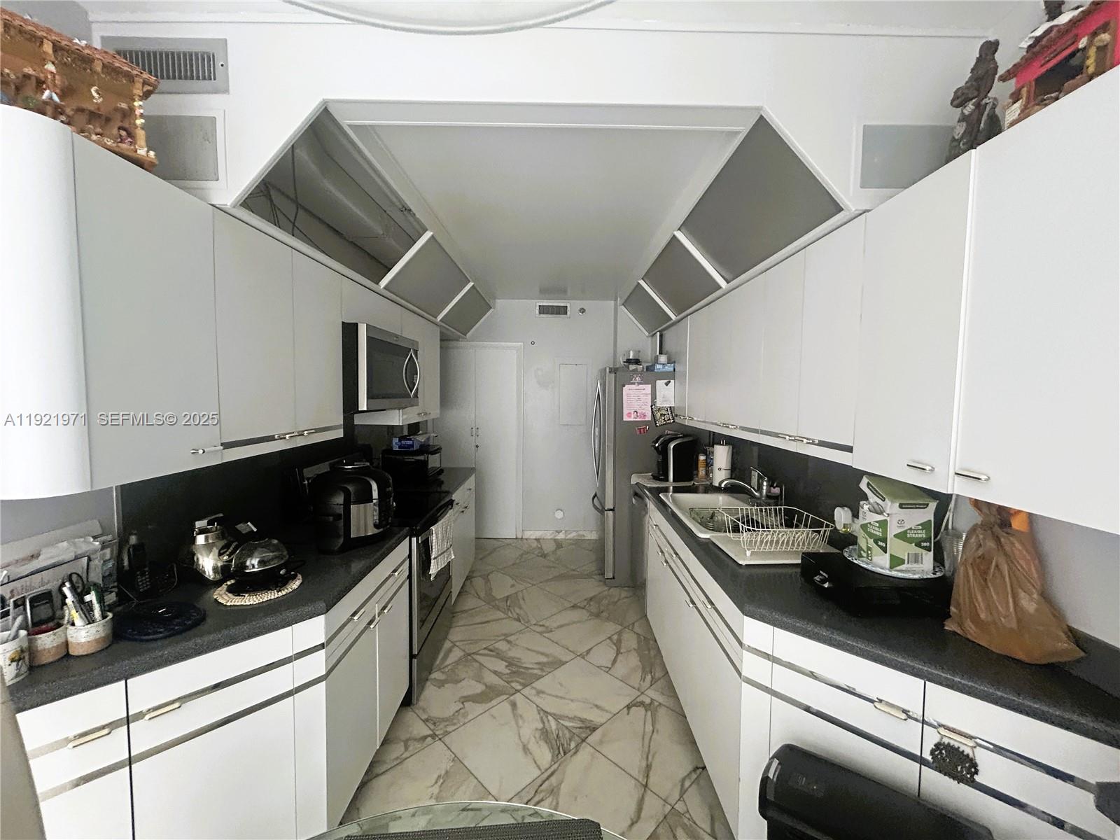 TERRACES NORTH TURNBERRY - Residential