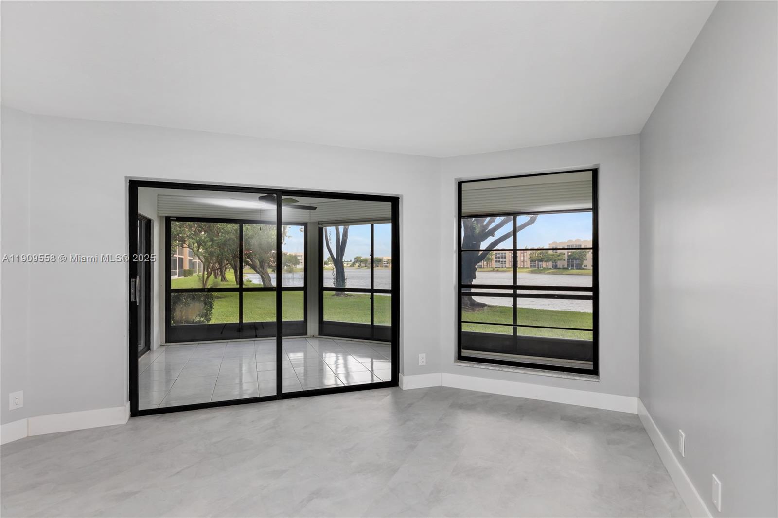 FAIRFAX CONDOMINIUM - Residential