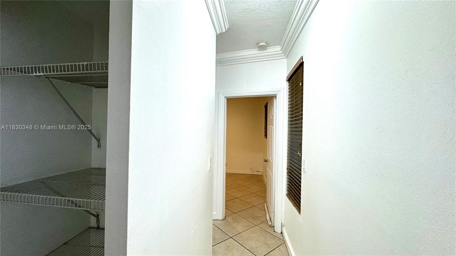 LINCOLN VIEW CONDO - Residential