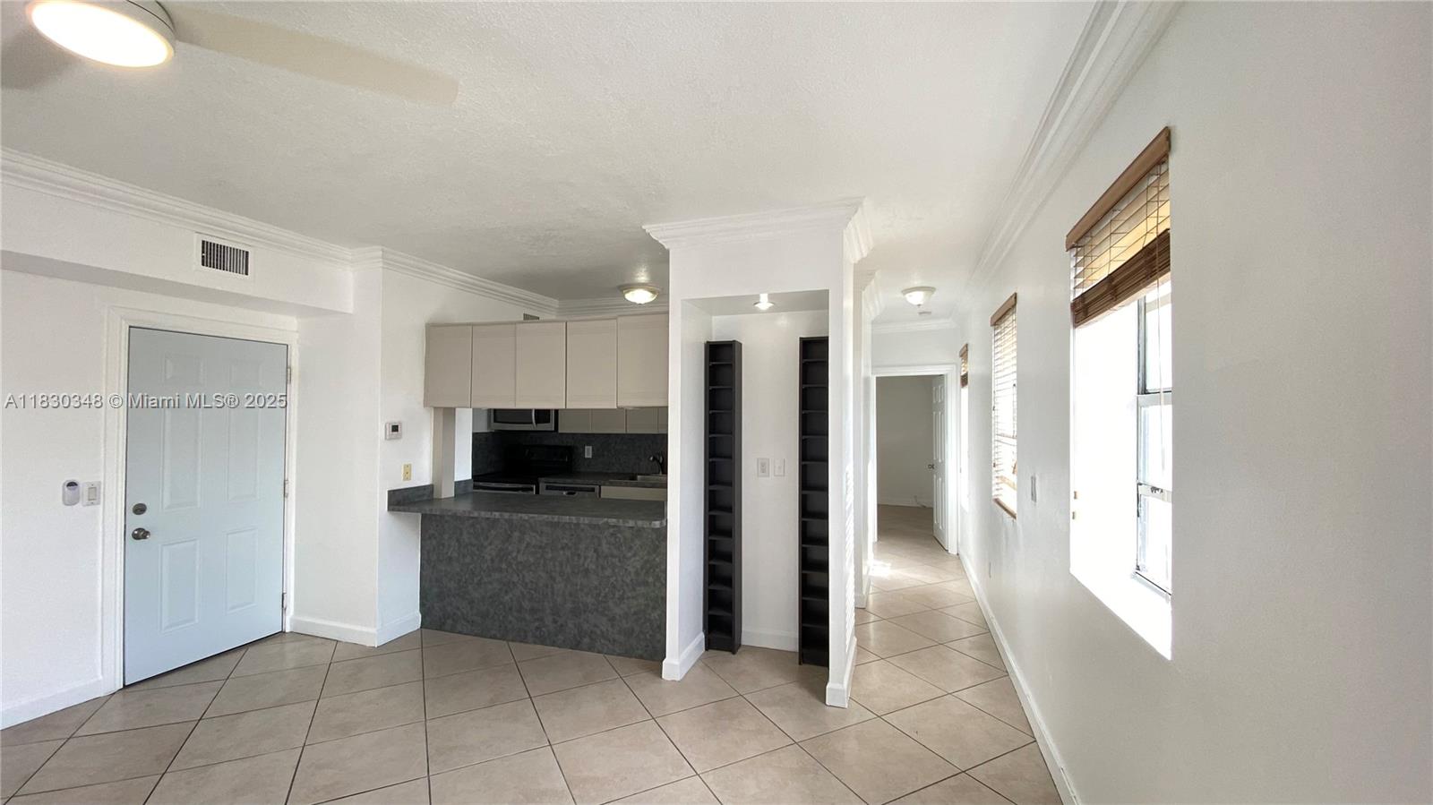 LINCOLN VIEW CONDO - Residential