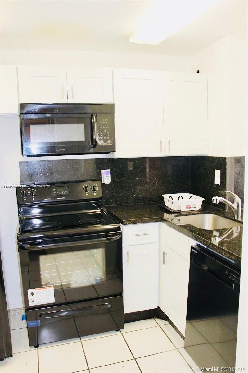 486 NW 165th Street Rd 404