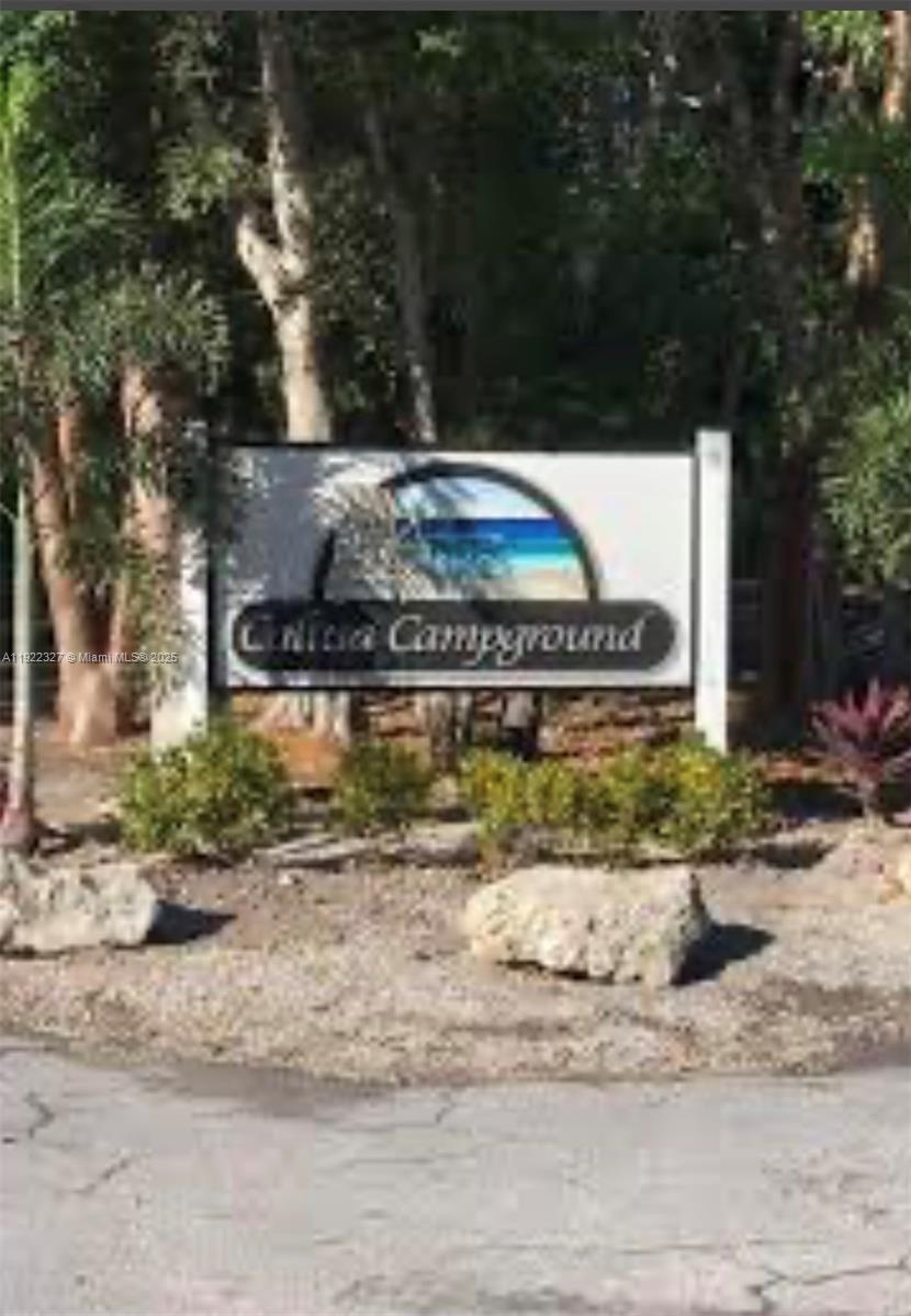CALUSA CAMPGROUND - Land