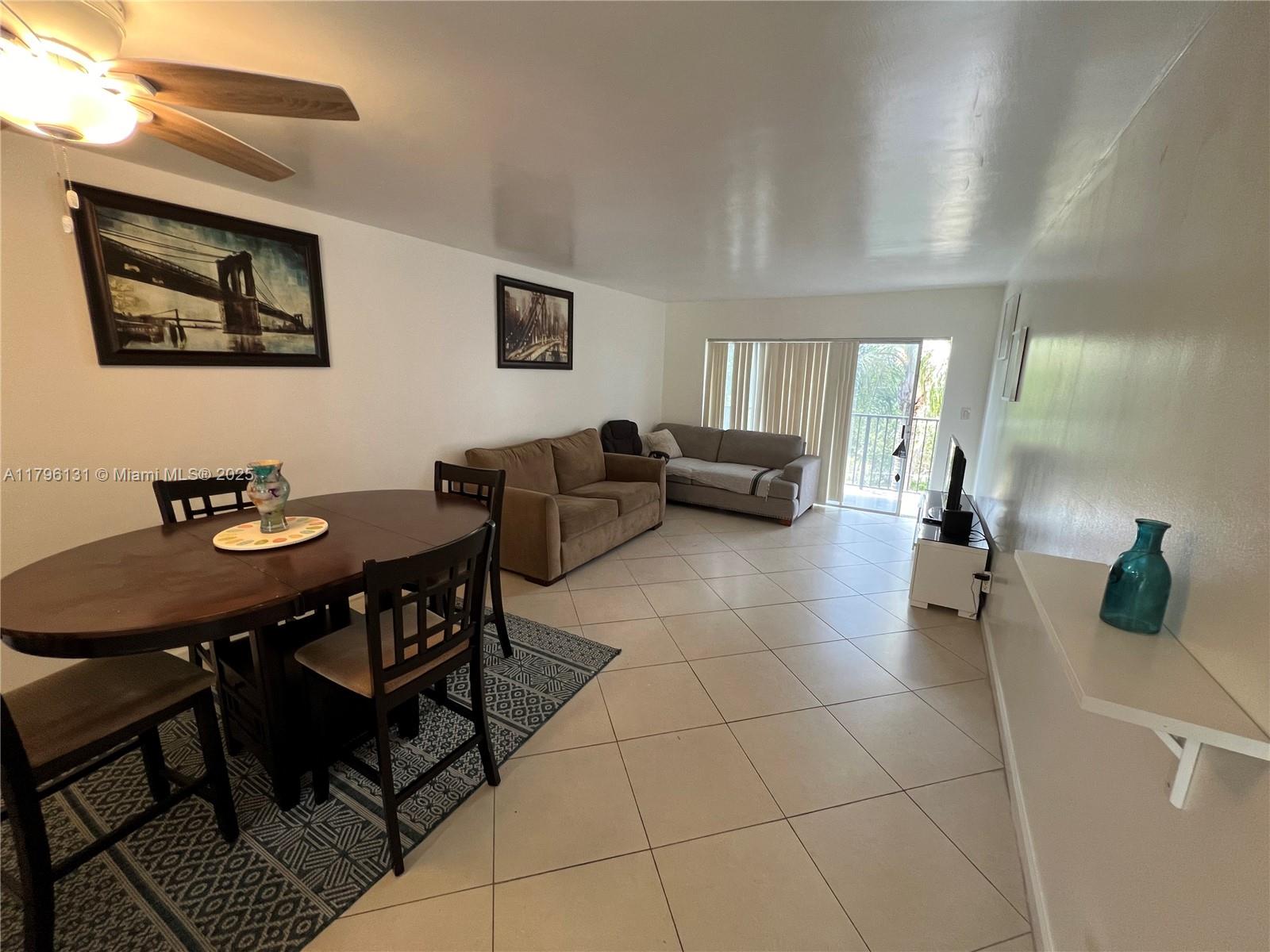 Rental Property at 7501 Nw 16th St 3407, Plantation, Miami-Dade County, Florida - Bedrooms: 1 
Bathrooms: 2  - $1,550 MO.