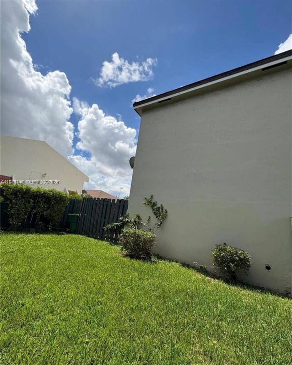 SECRET GARDEN CONDO - Residential