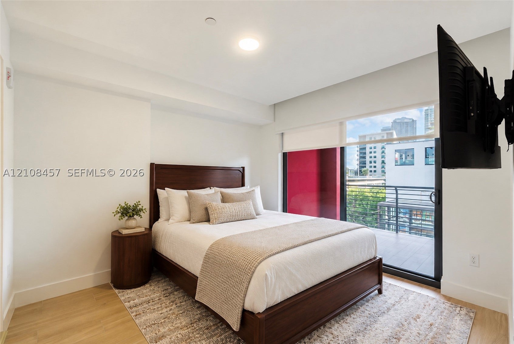 90 NE 32nd Street 511