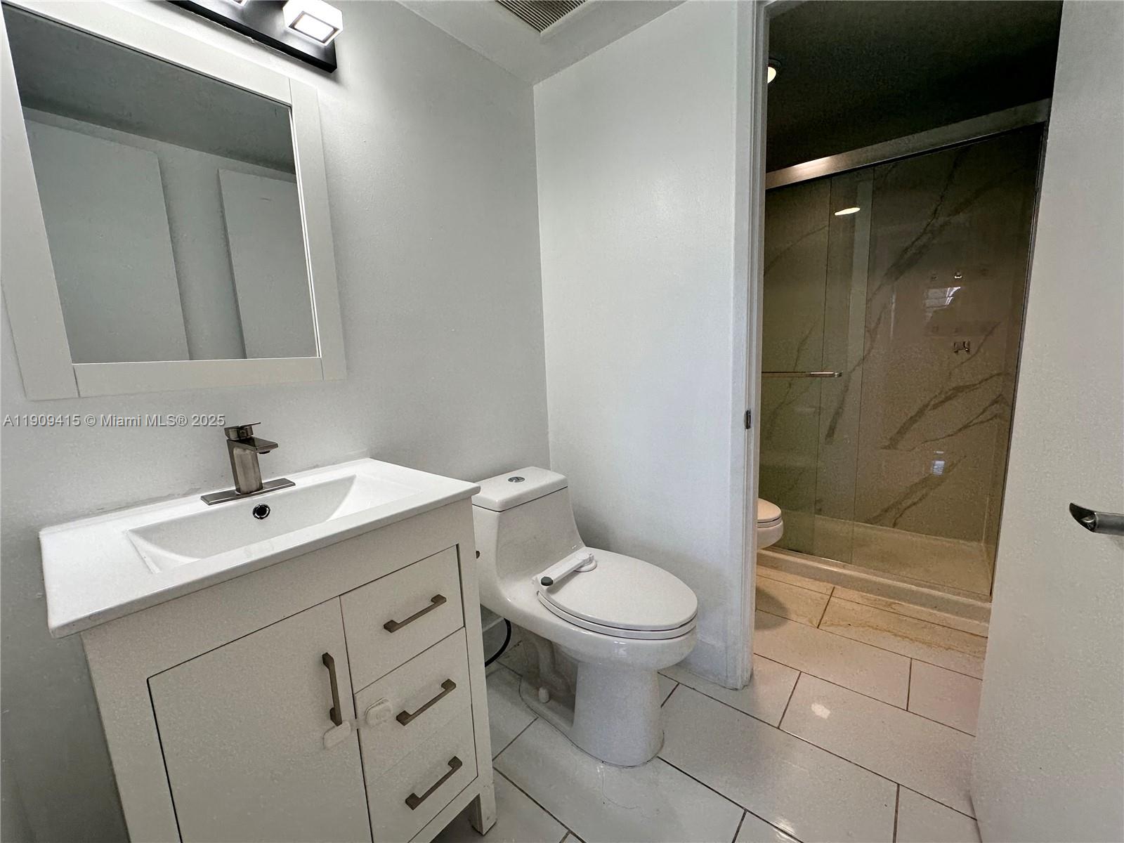 PINE LAKE VILLAGE CONDO - Residential Lease