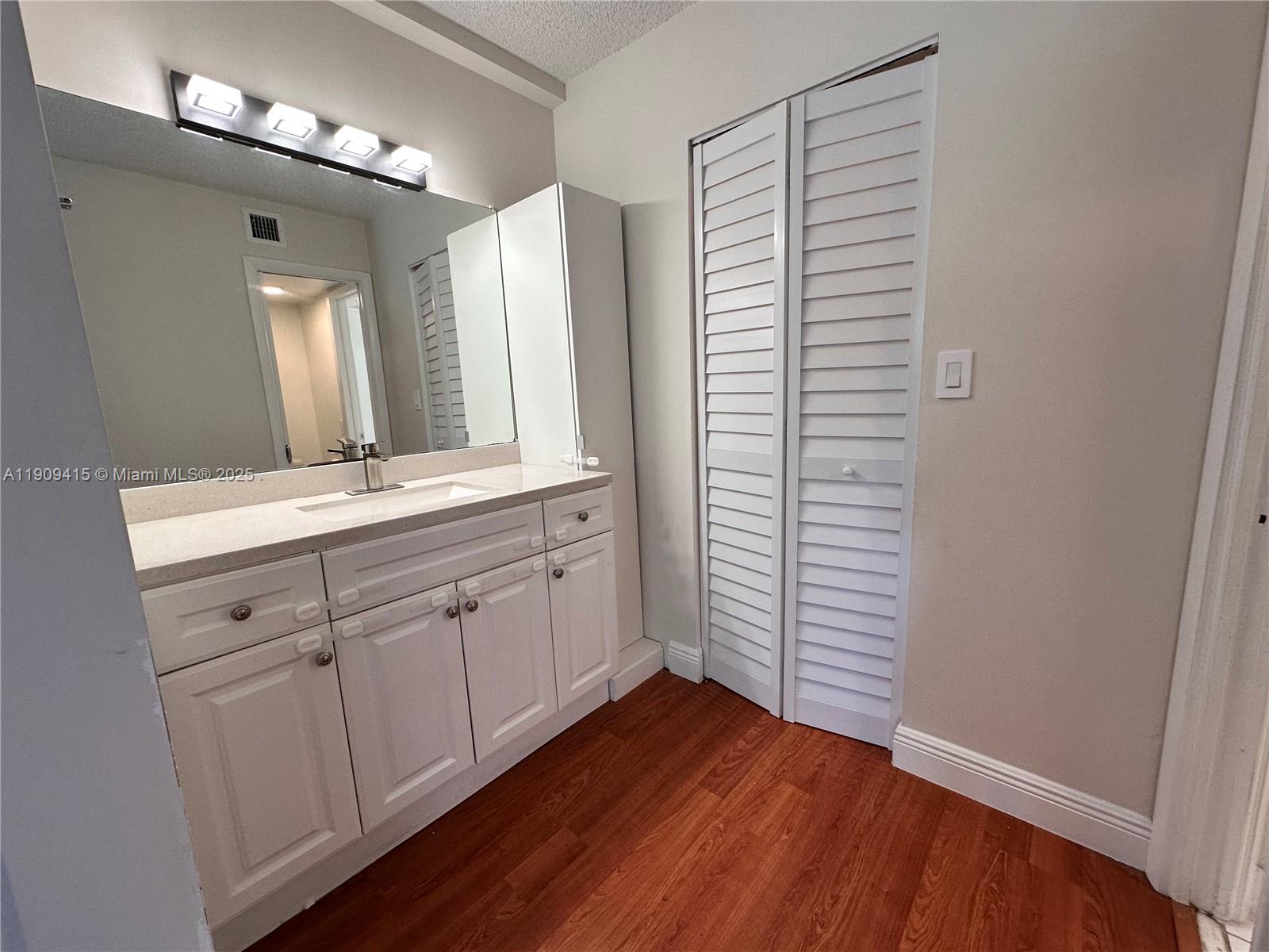 PINE LAKE VILLAGE CONDO - Residential Lease