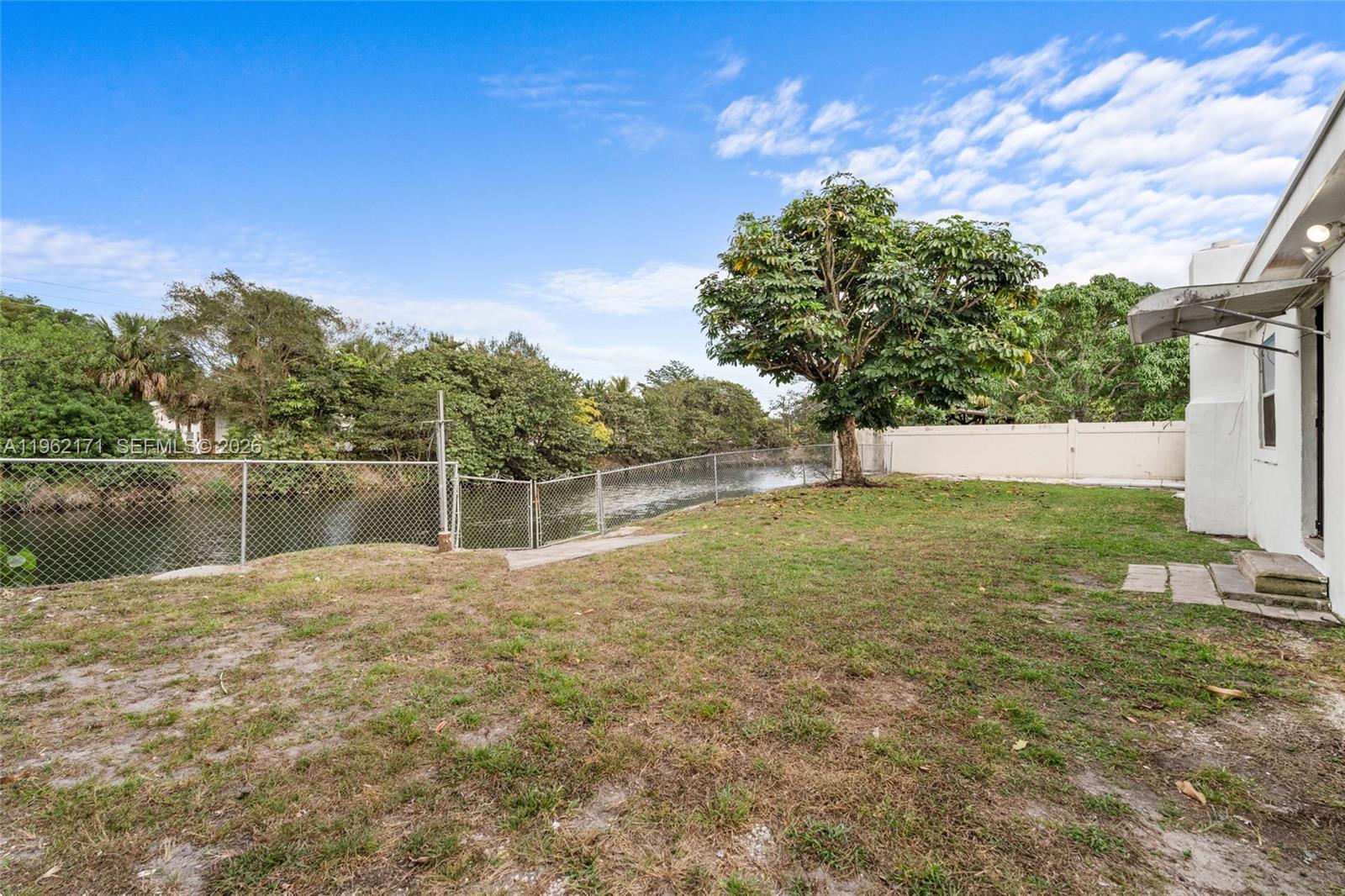 REV PLAT OF BRANDON PARK - Residential Income