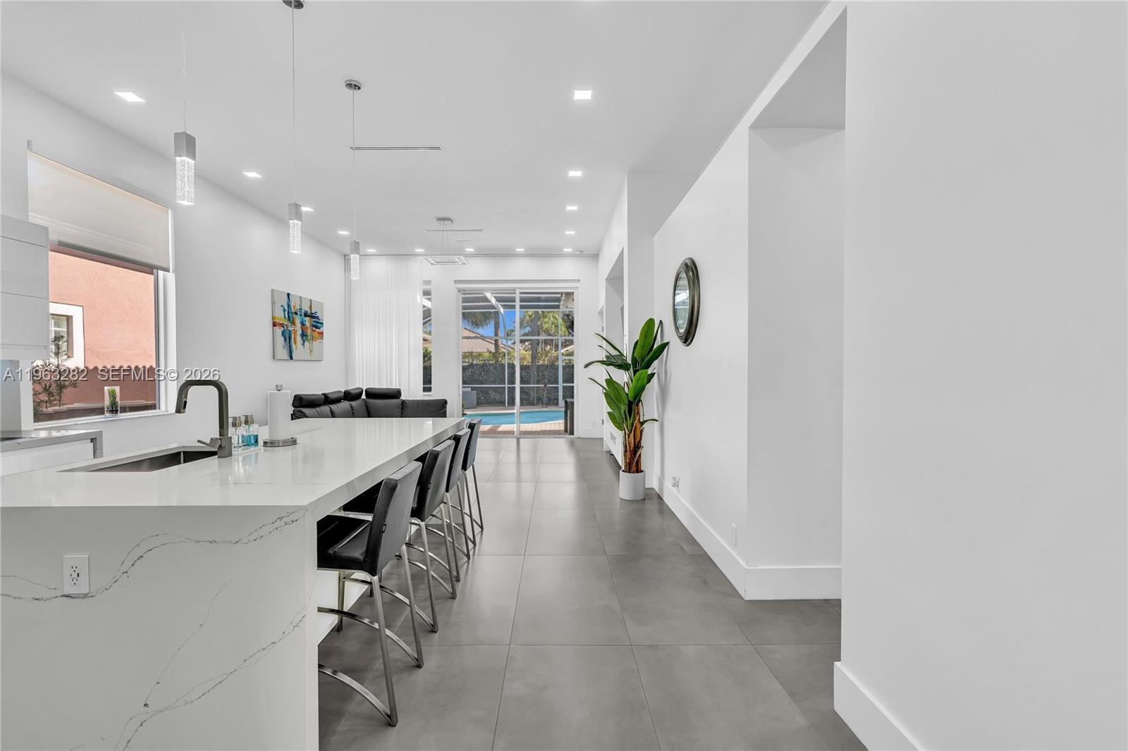 HERON BAY FOUR - Residential