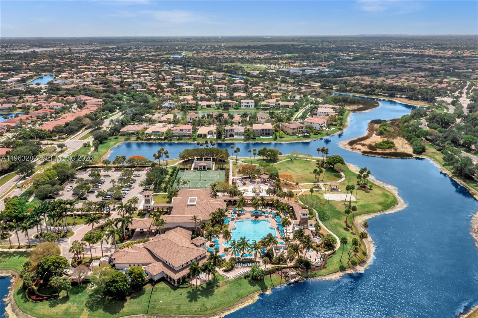 HERON BAY FOUR - Residential