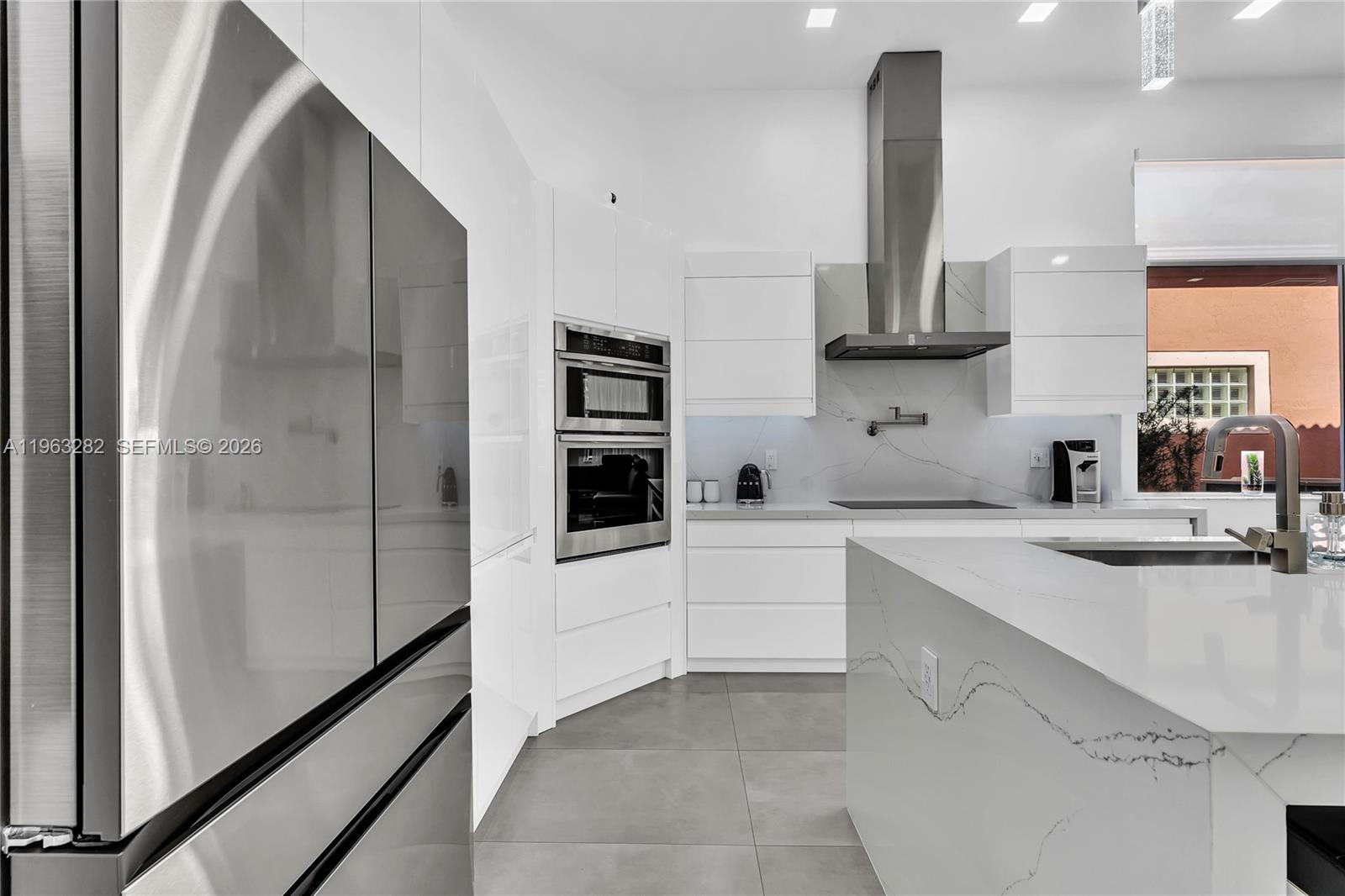 HERON BAY FOUR - Residential